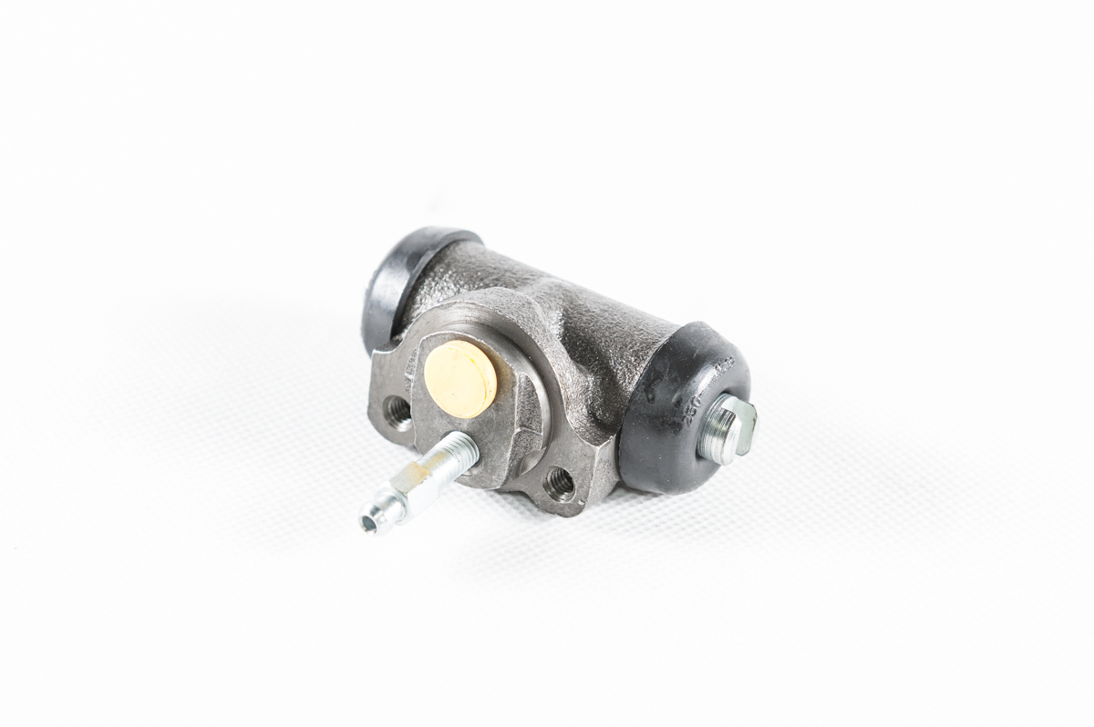 Cylinderek hamulca tył Subaru Forester SF/SG 98-07 pod bębny - obrazek 4