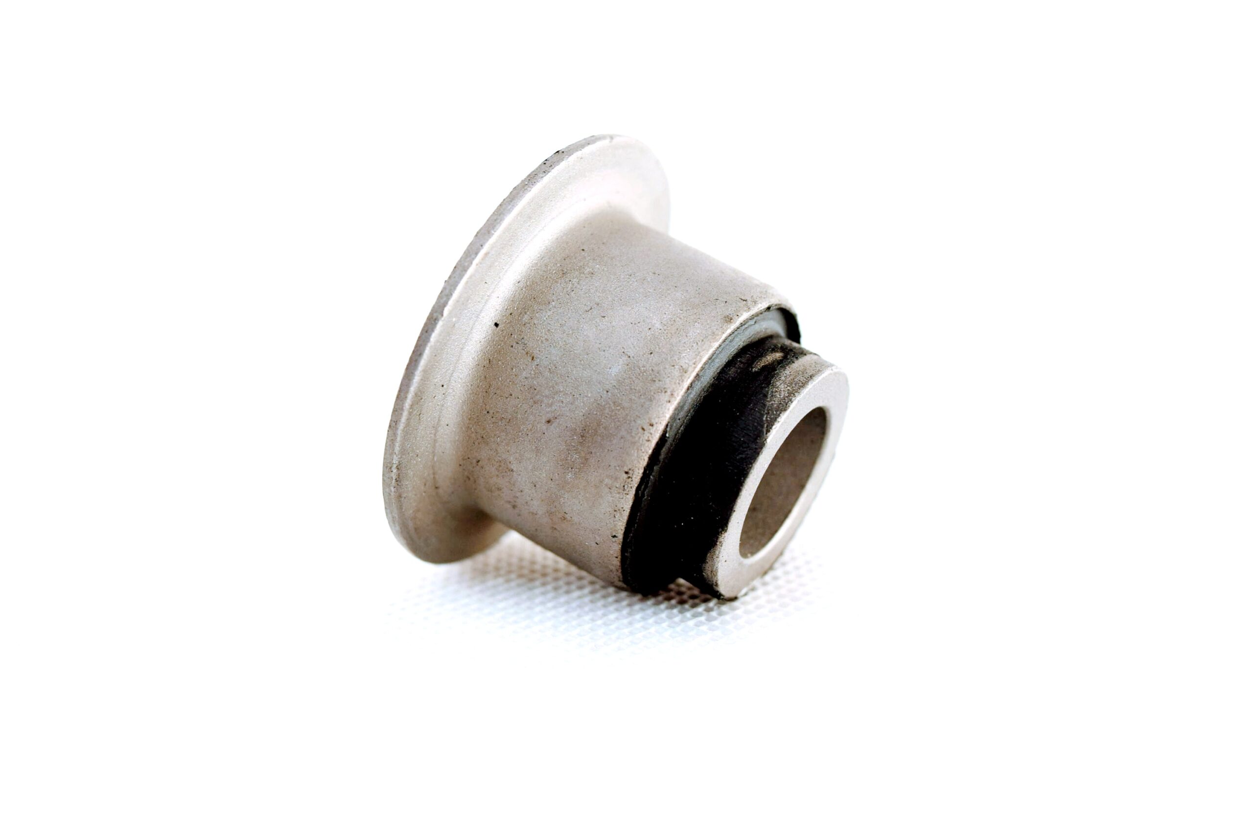 Tuleja mocowania belki tylnej do podłużnicy Subaru Impreza GT 94-00 Forester 97-02