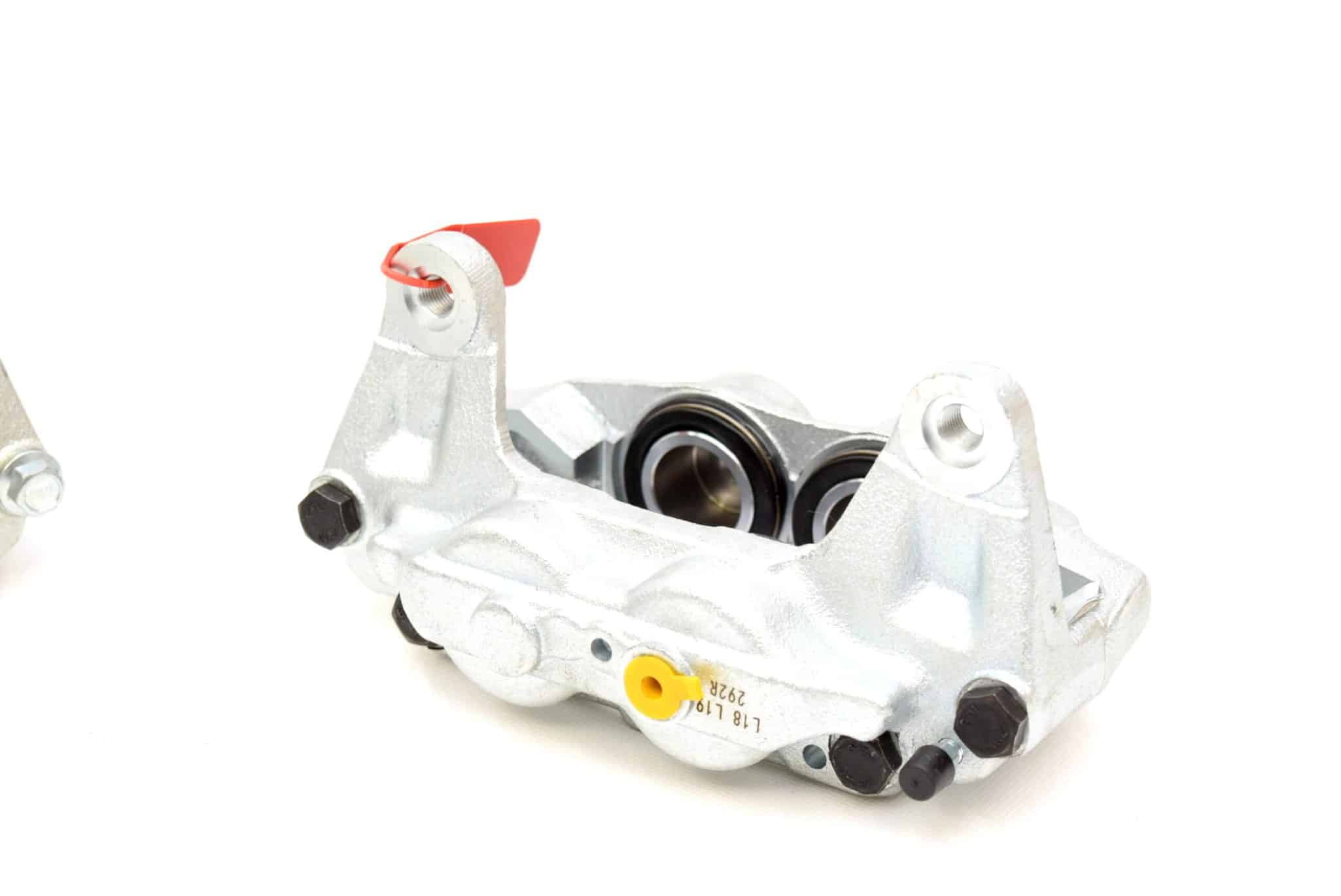 Zaciski hamulcowe przednie 4 tłoczkowe Impreza GT/WRX 99-07 - obrazek 8