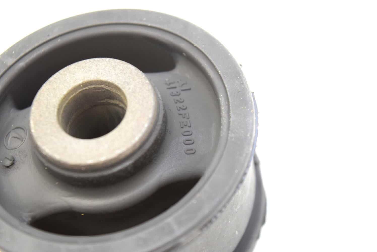 41322FE000 Tuleja wspornika tylnego dyferencjału Subaru Impreza 01-07