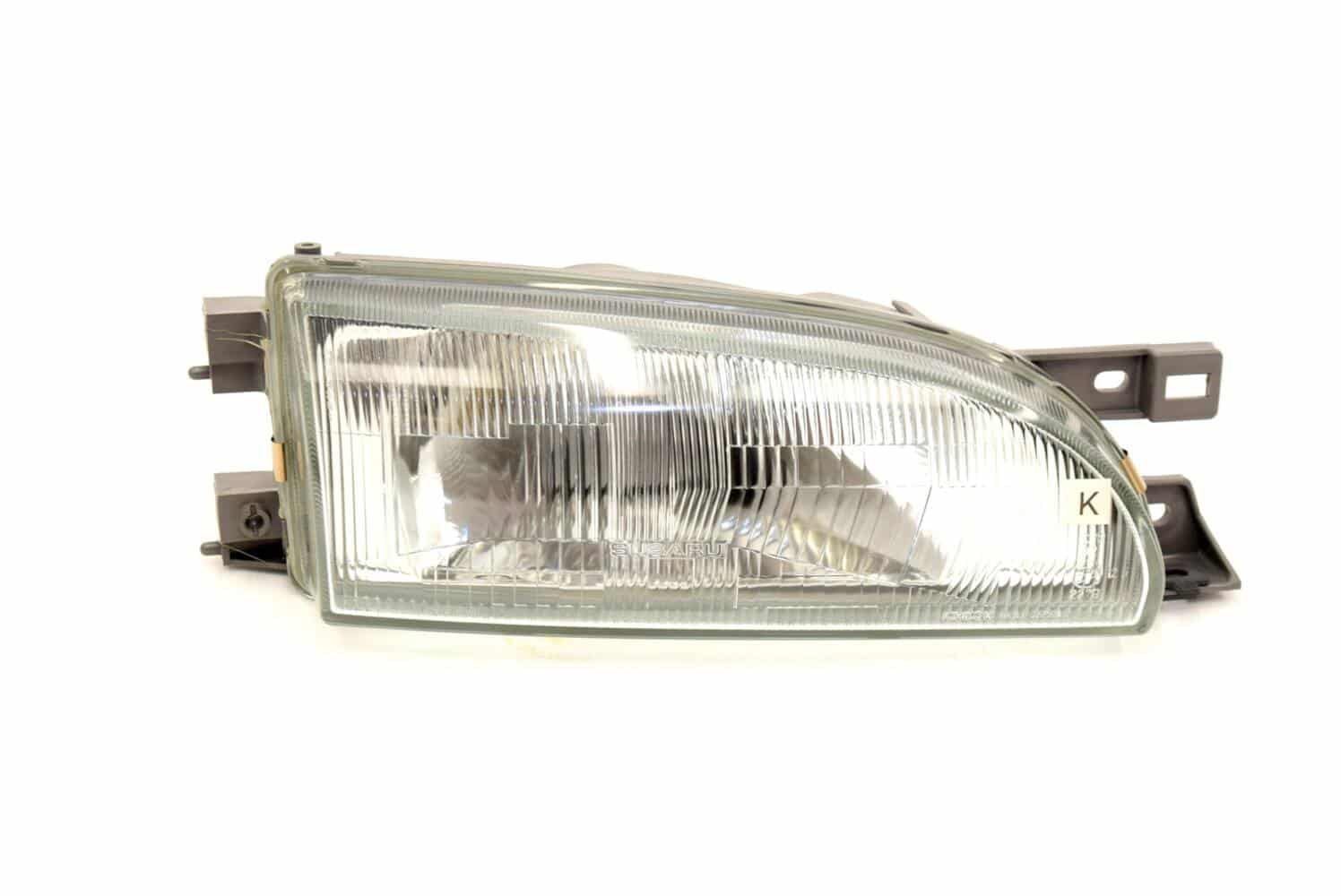 84001FA080 Lampa przednia prawa OEM Subaru Impreza GC8 94-96
