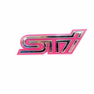 93013FE070 Emblemat grilla przedniego Subaru Impreza STI 01-03