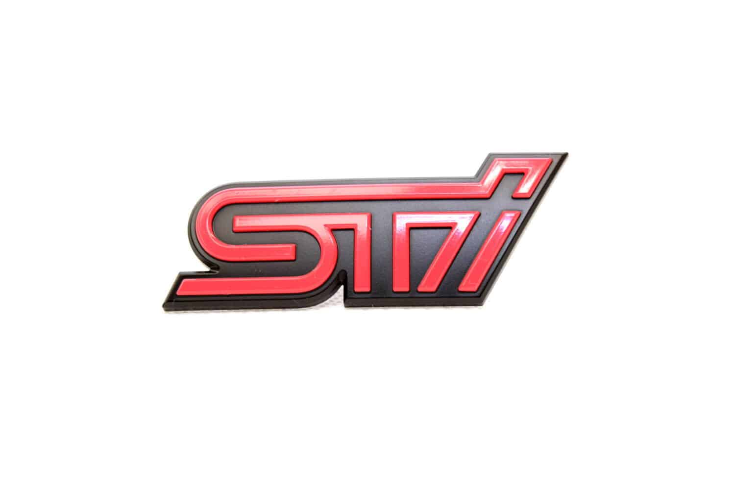 93013FE160 Emblemat grilla przedniego STI Impreza 05-07