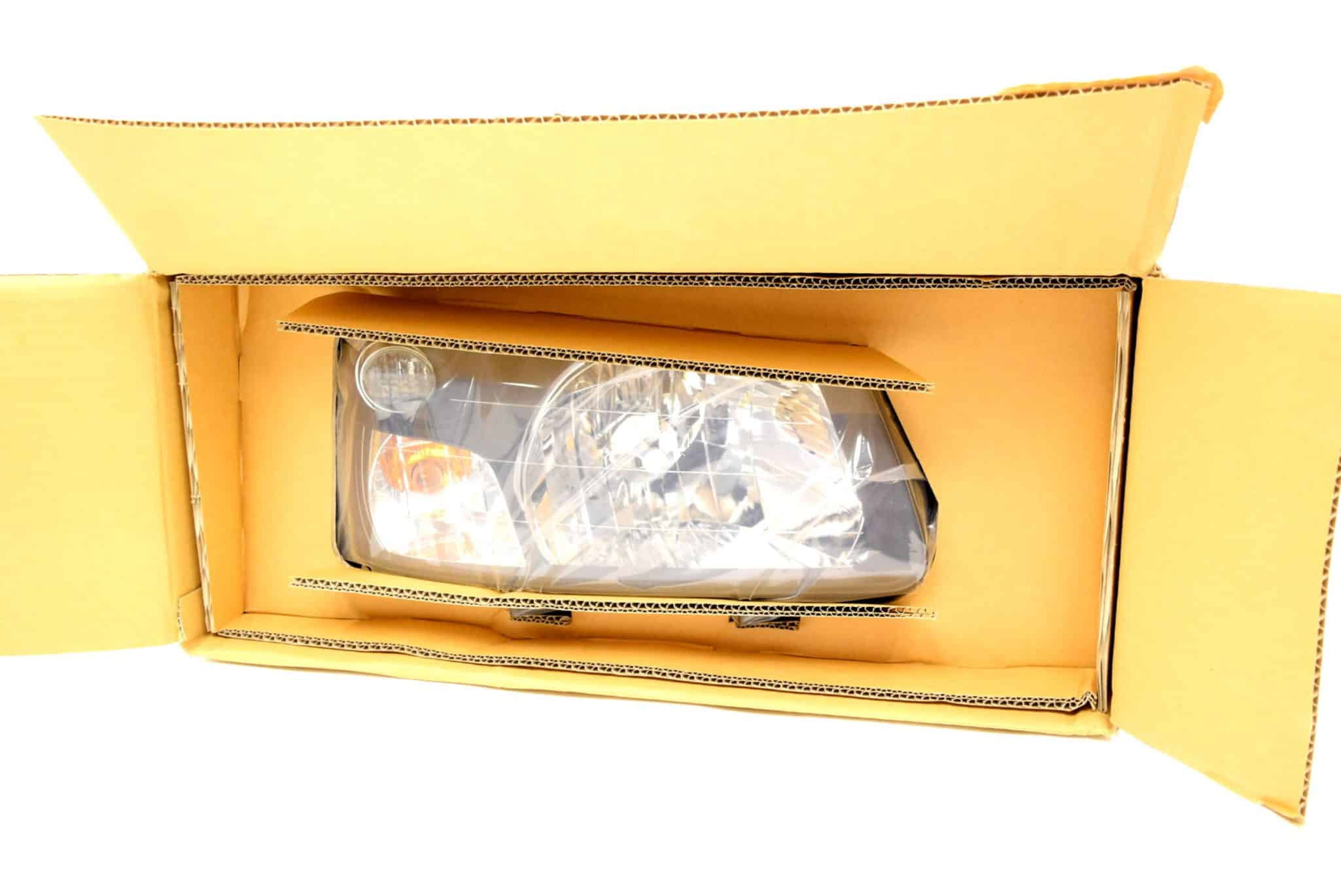 Lampa przednia prawa Subaru Forester 03-05 RHD - obrazek 12