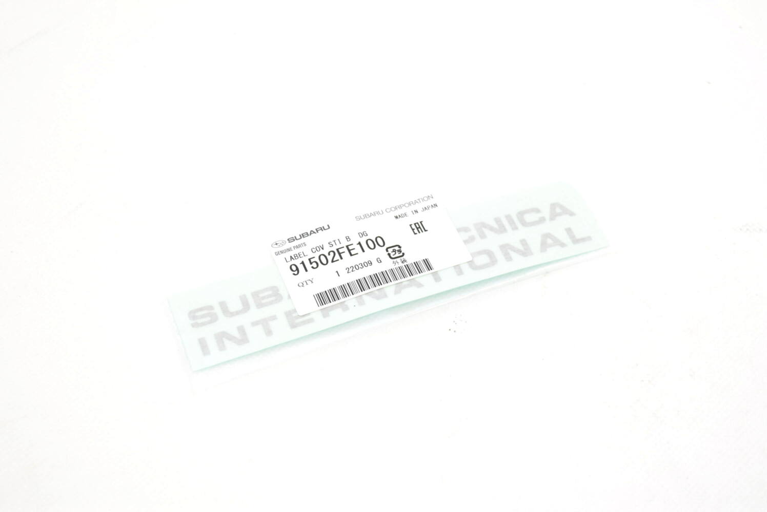 Naklejka zaślepki halogenu Subaru Tecnica International Subaru Impreza WRX STI 2003-2005 - obrazek 2