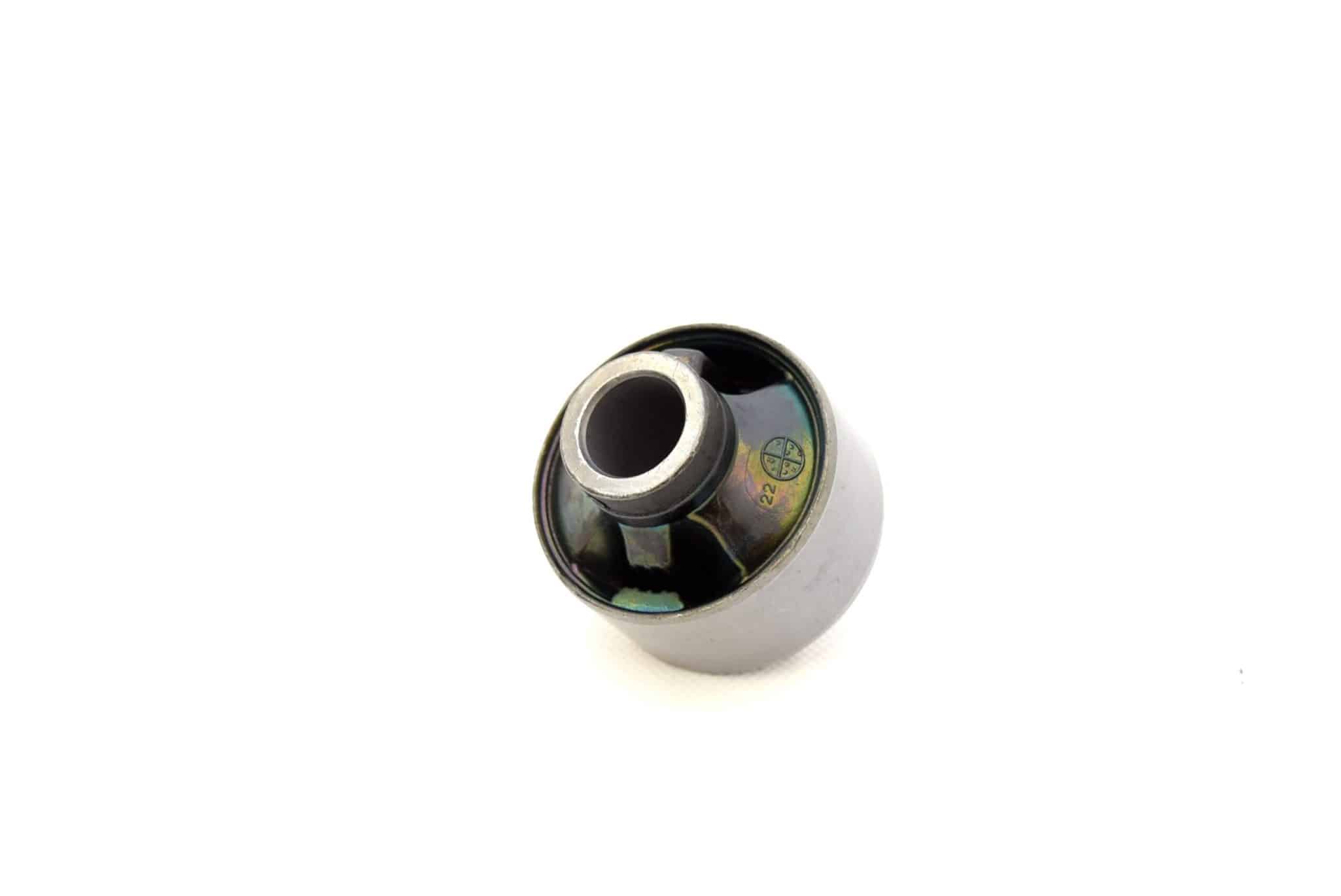 Tuleja tylna przedniego wahacza Subaru Forester SK 18-24 XV 18-25 Outback BT 20-25