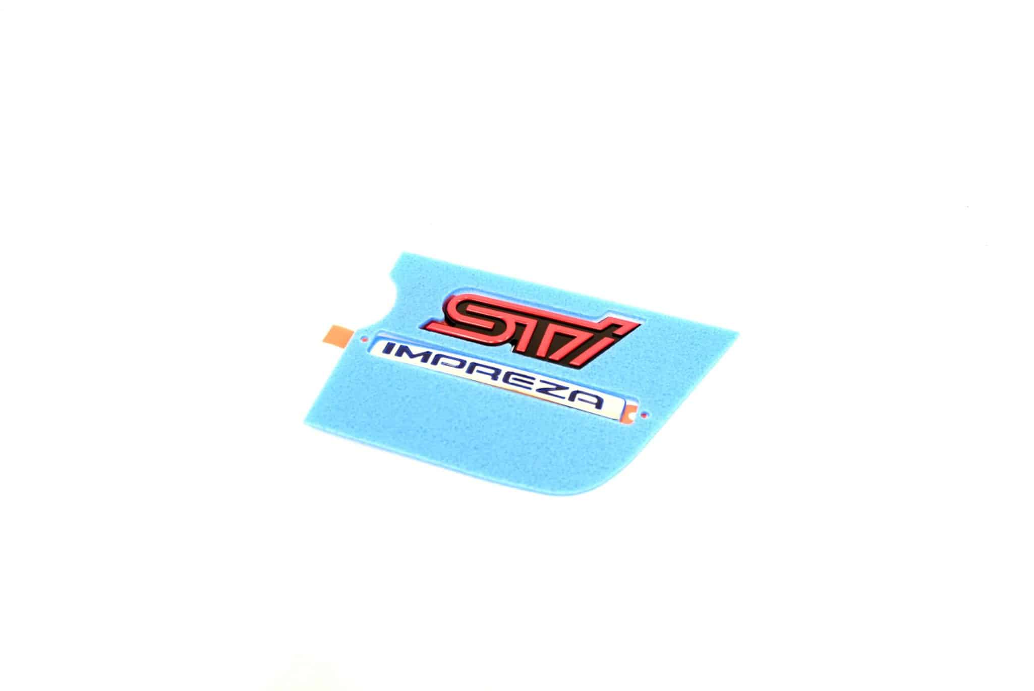 Emblemat klapy tylnej Subaru Impreza STI 05-07 - obrazek 3