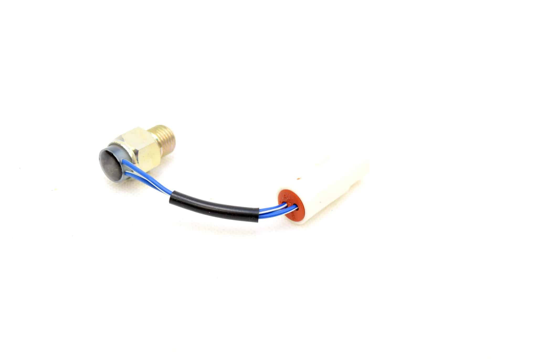 Przełącznik świateł cofania OEM Subaru Impreza Forester Legacy - obrazek 2