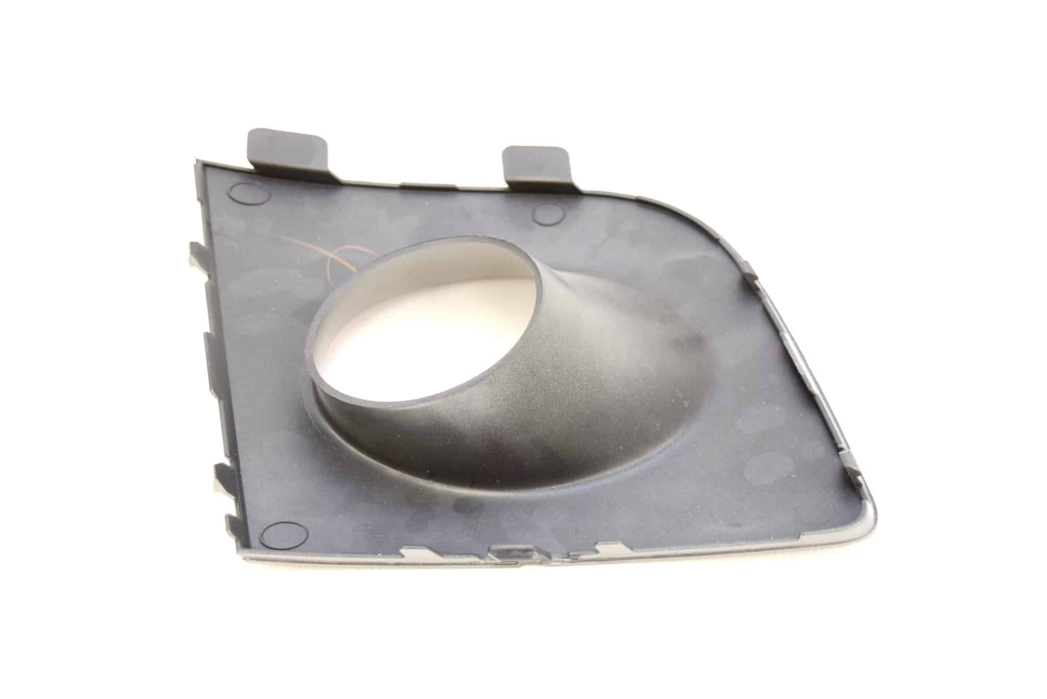 Zaślepka halogenu lewa Impreza 2005-2007 szara 26D - obrazek 2