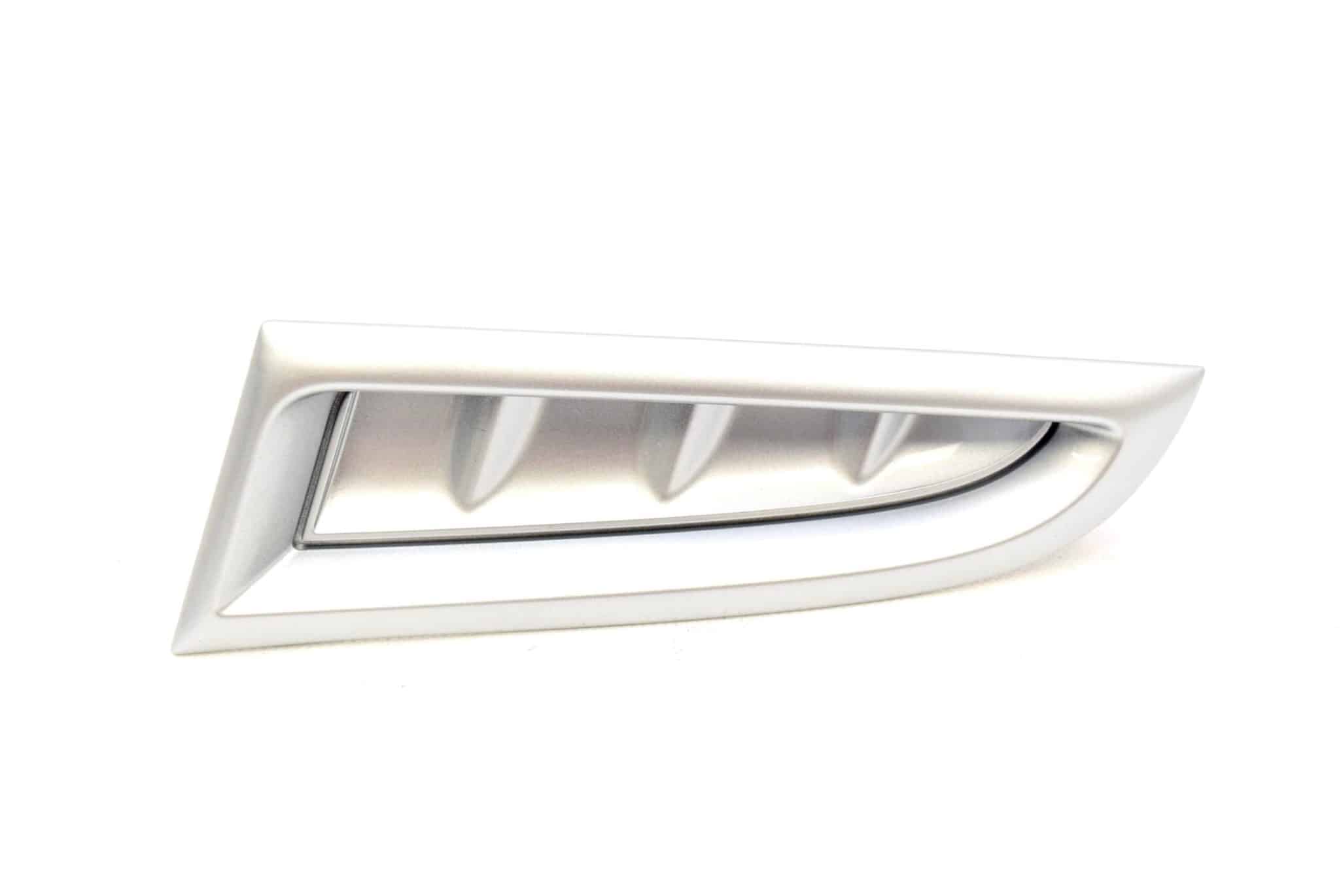 Zaślepka boczna zderzaka prawa Impreza sedan 2006-2007 01G - obrazek 4