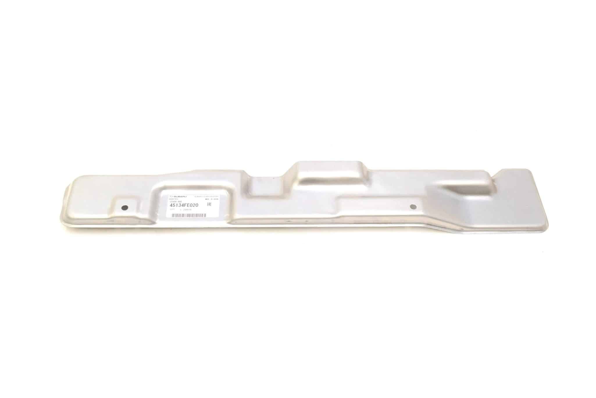 Osłona chłodnicy dolna Subaru Impreza STI Spec C 01-07