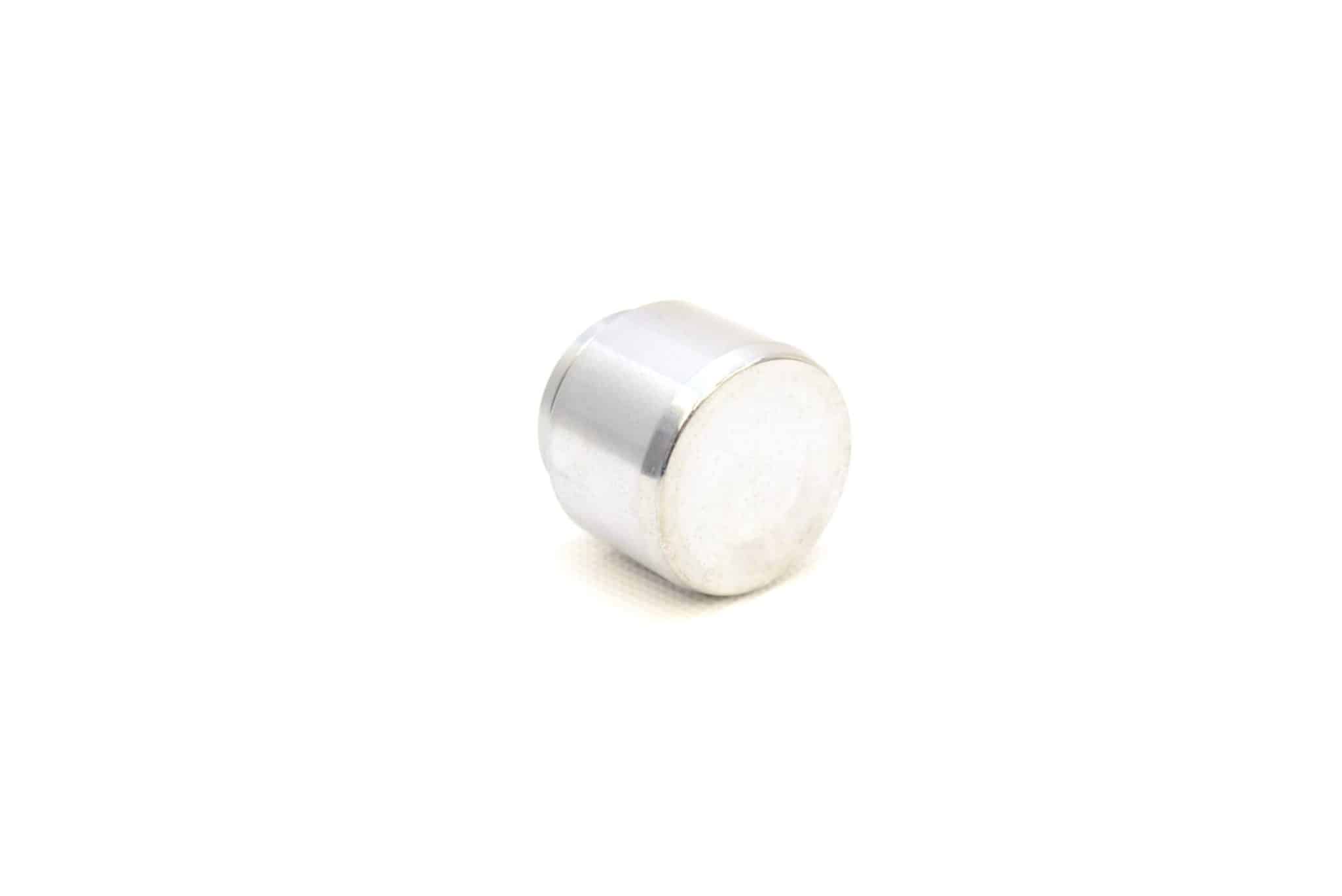 Tłoczek zacisku hamulcowego tył Impreza WRX 01-07 zaciski dwutłoczkowe średnica 38mm