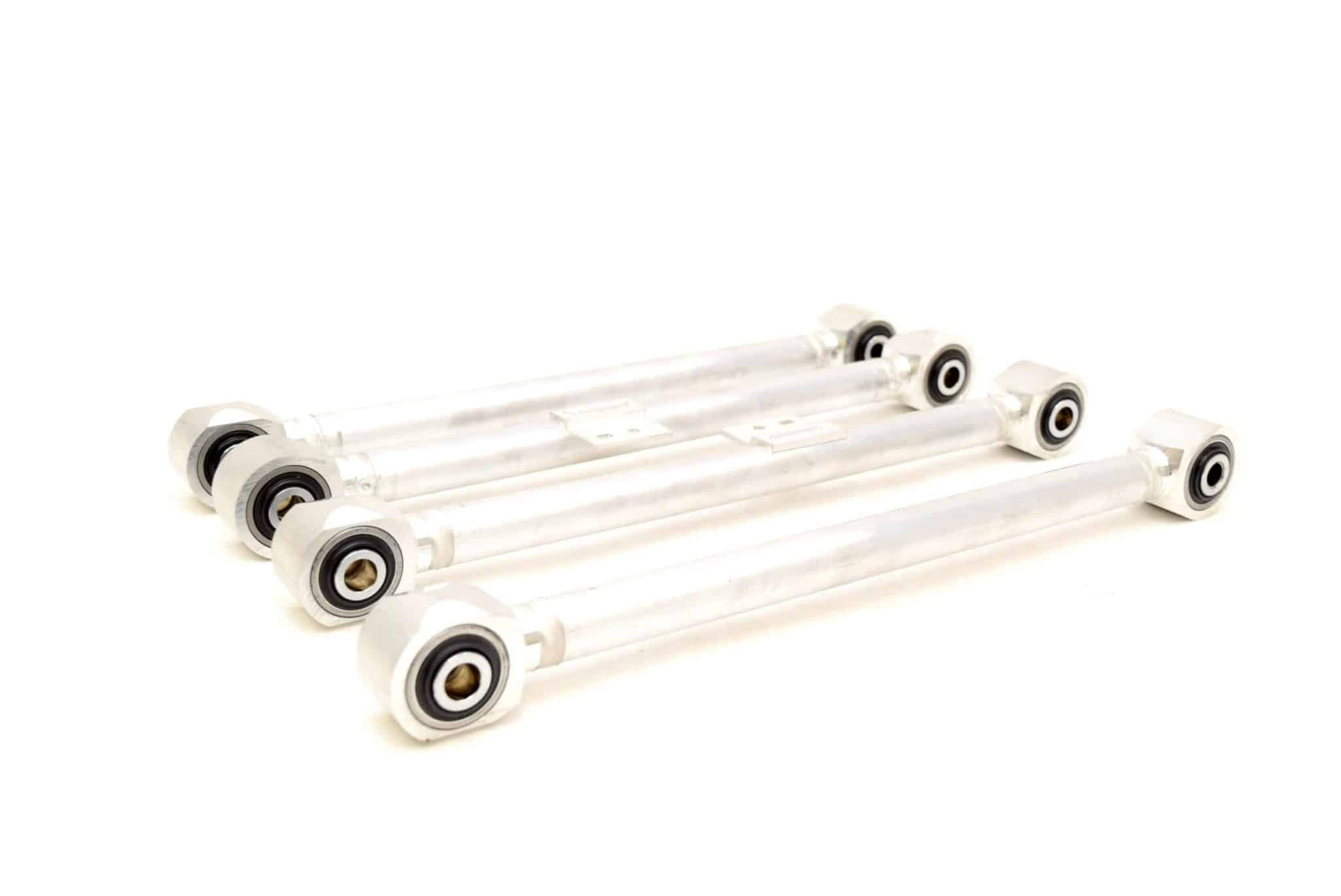 Zestaw wahaczy poprzecznych tylnych STI na tulejach uniballowych Impreza STI 05-07 5x114,3