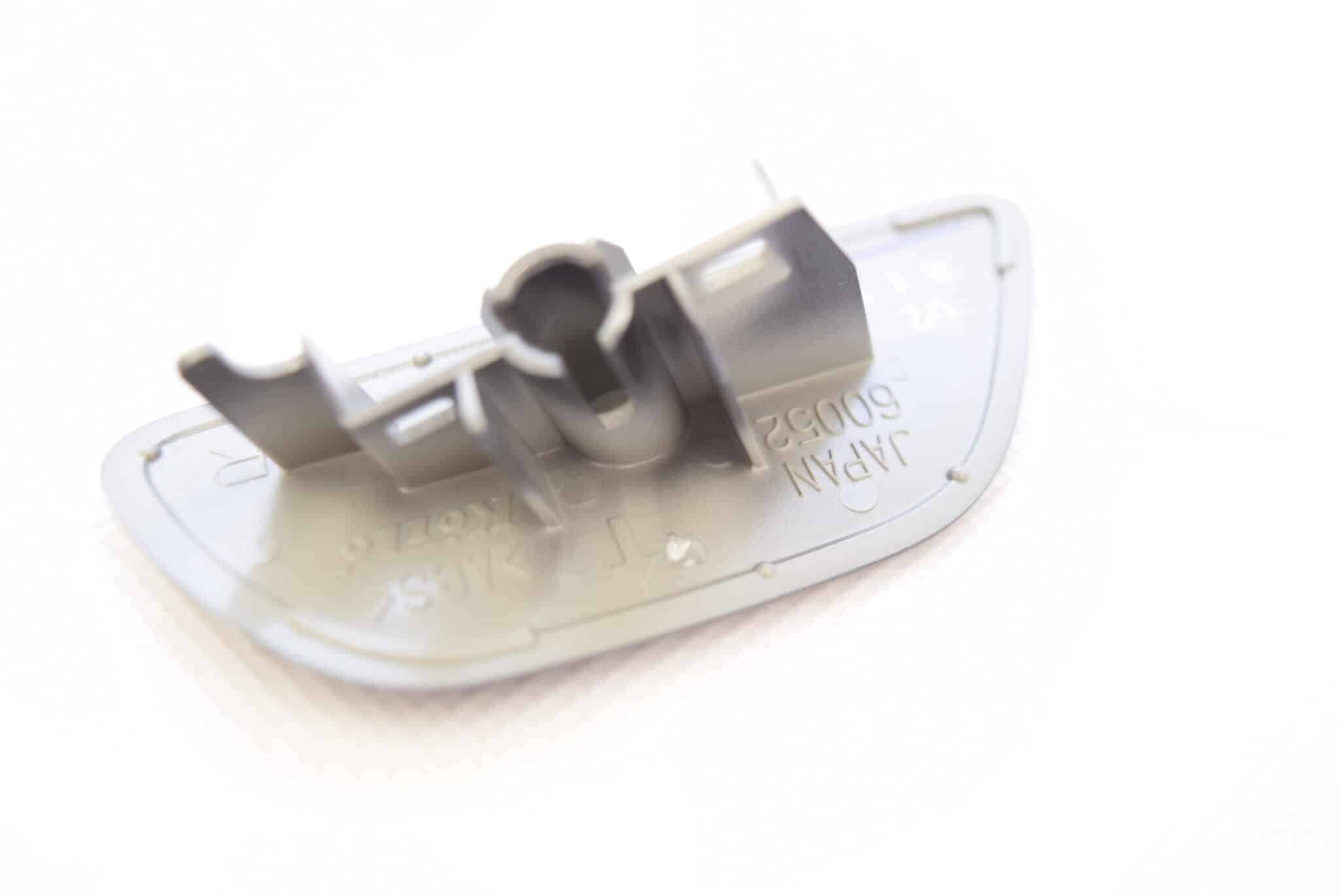 Zaślepka dyszy spryskiwacza reflektora prawa Subaru Impreza STI 10-14 GVB - obrazek 5