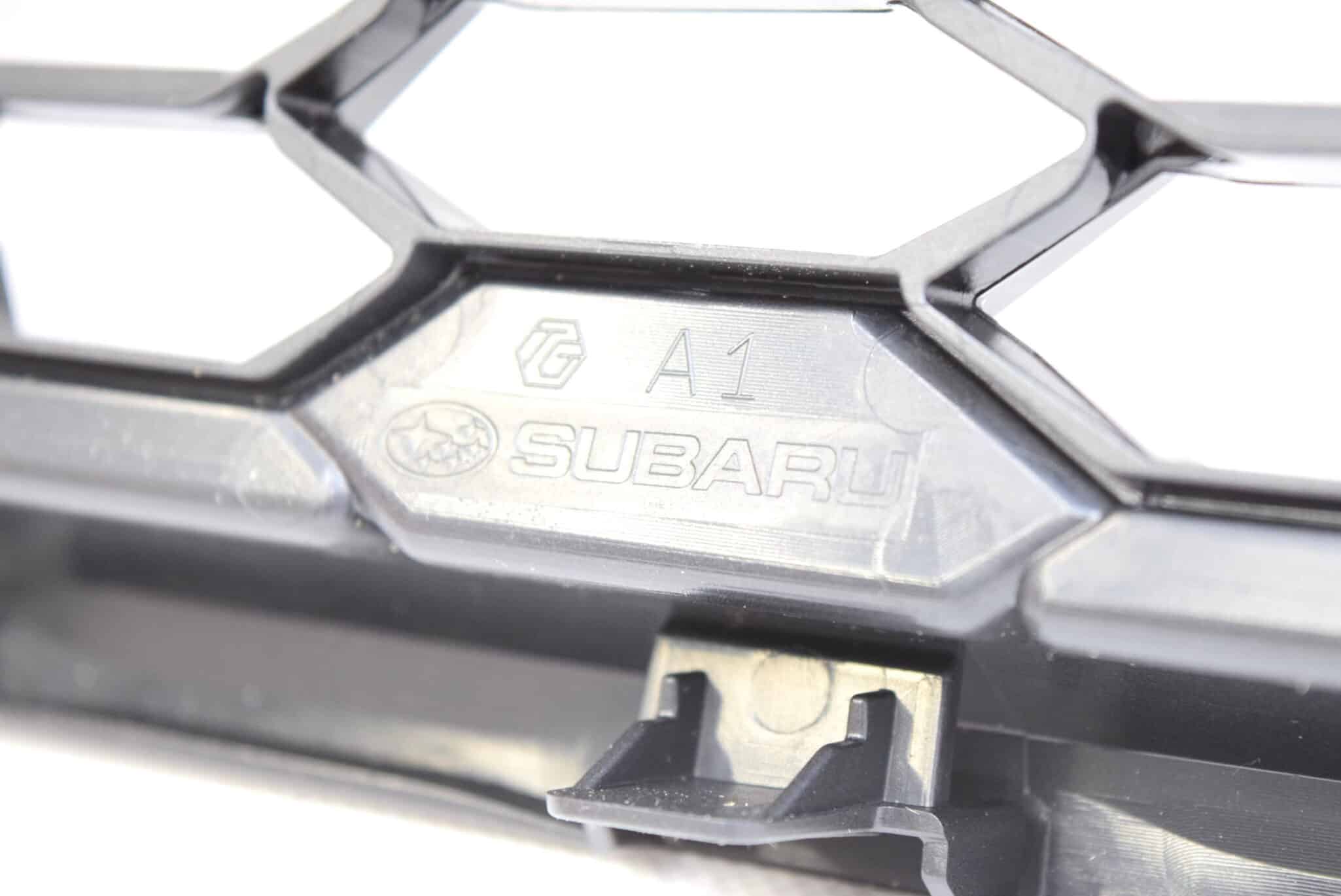 Grill atrapa przód Subaru WRX STI 2019-2021 - obrazek 4