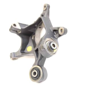 Zwrotnica tylna prawa Subaru Impreza STI 15-22 WRX 15-22