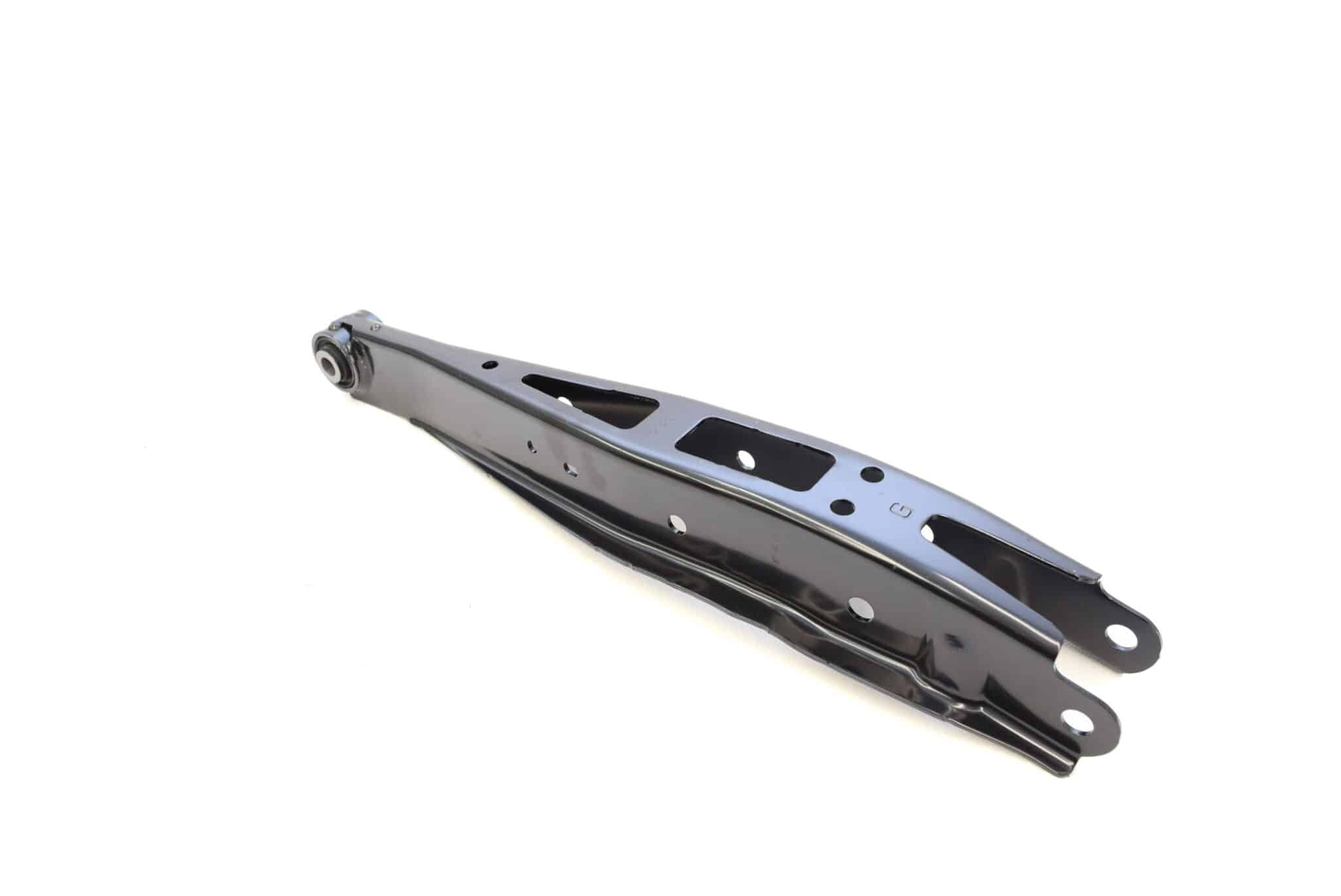 Wahacz tylny poprzeczny Subaru Forester SK 19-25 XV 18-25 Impreza STI 17-21 WRX 17-25