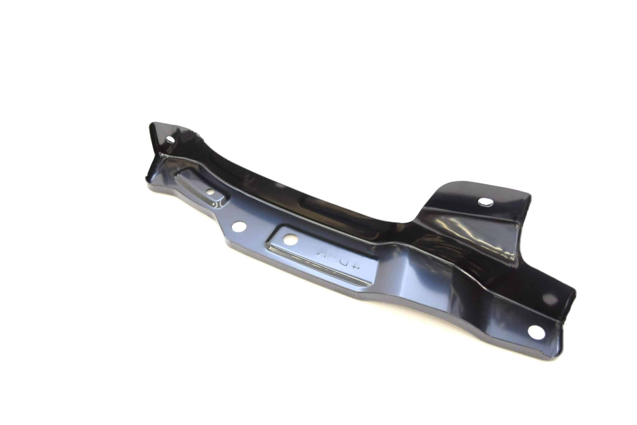 Wspornik zderzaka tylnego prawy Impreza sedan 03-07